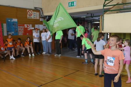 SLOVENSKA BAKLA V CERKNICI 04 FOTO LJUBO VUKELIČ
